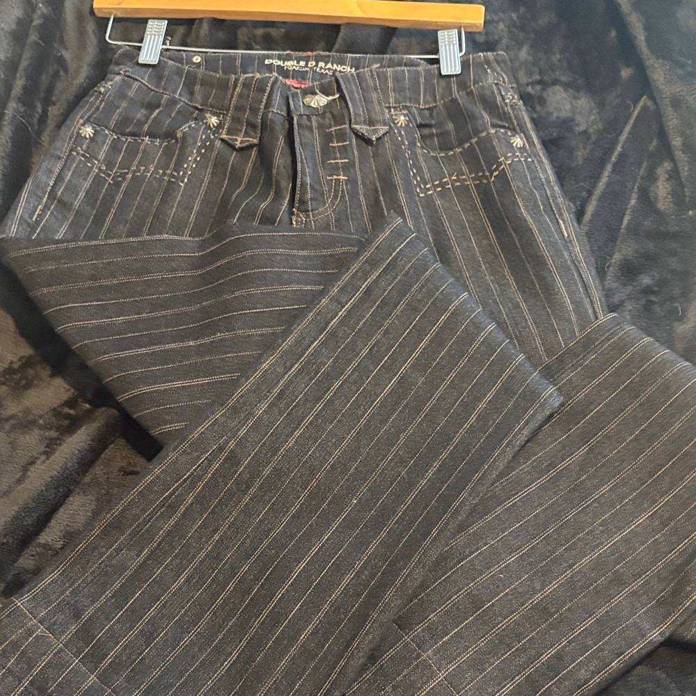 Double D Ranch Black Pinstripe Jeans. Sz 4.
Great shape! - Picture 3 of 12